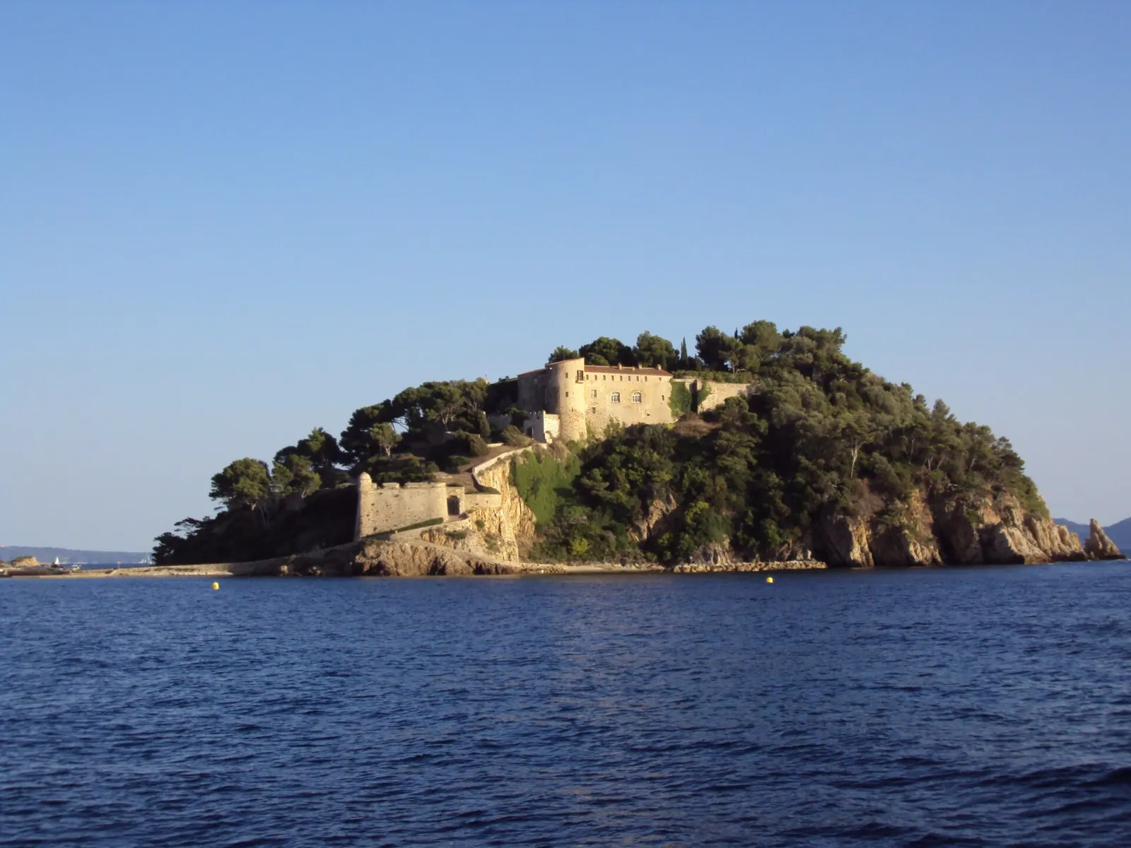 Presqu'île du Cap Bénat