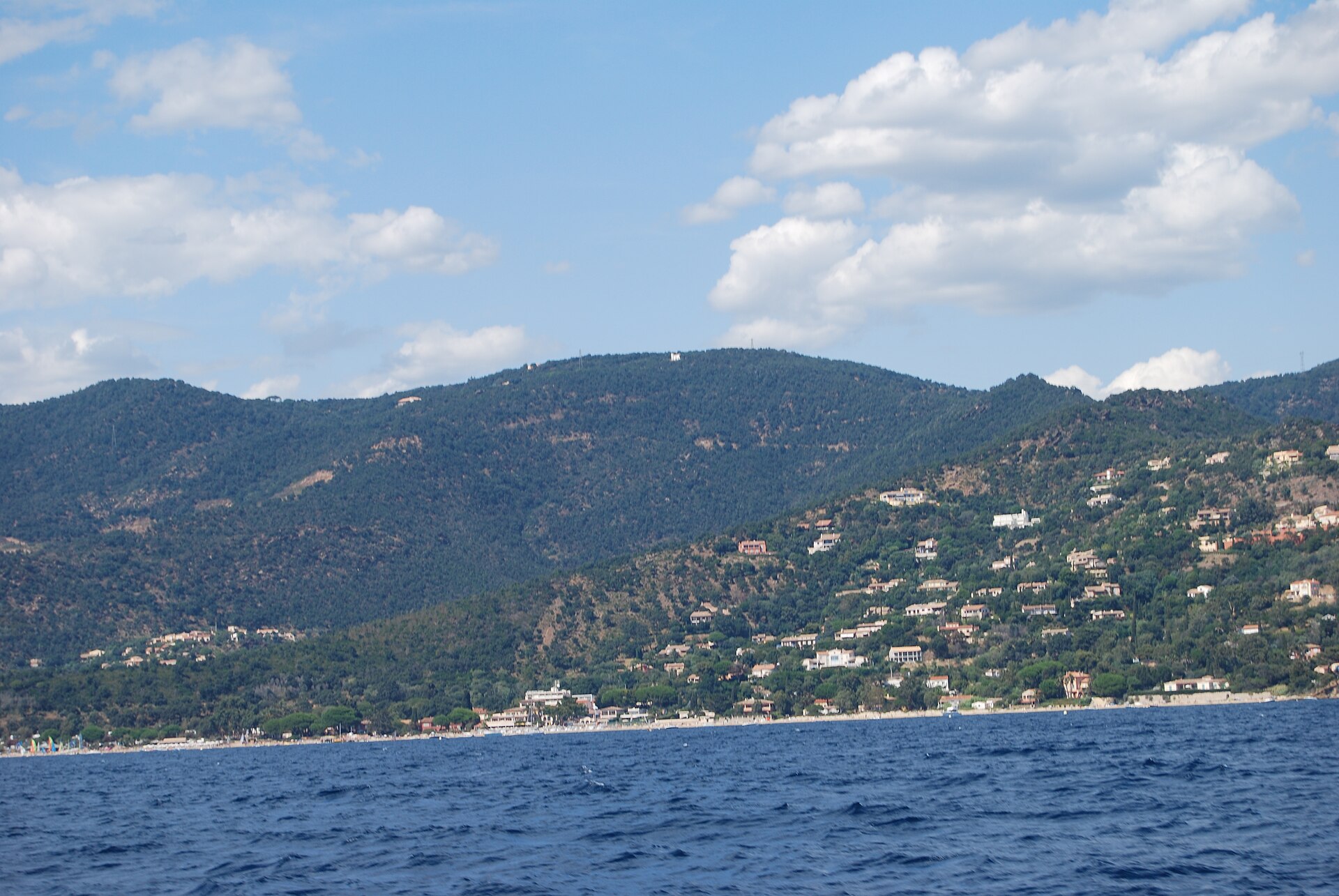 Prix immobilier au Lavandou en 2026 : analyse du marché