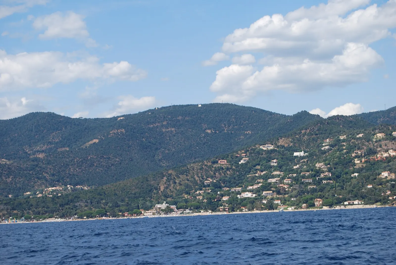 Prix immobilier au Lavandou en 2026 : analyse du marché